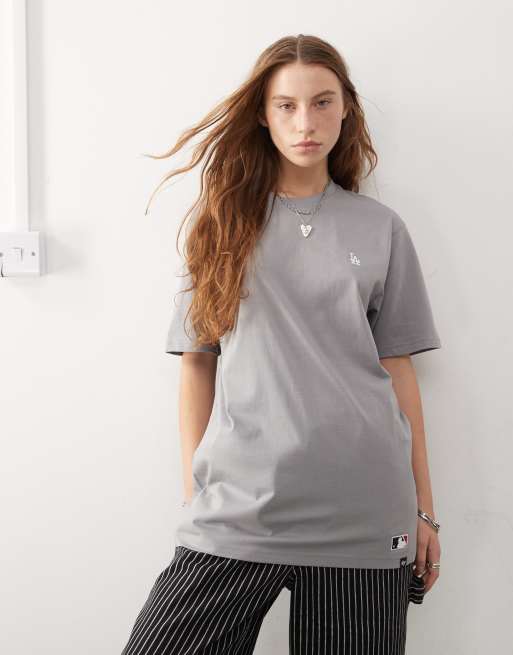 Camiseta gris con detalle pequeño de los LA Dodgers de 47 Brand