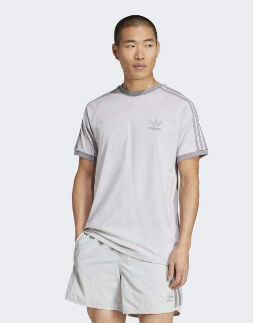 Camiseta gris en dos tonos con 3 rayas Adicolor Classics de adidas Originals