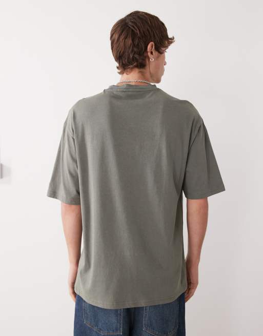 Camiseta gris extragrande con diseño de los San Francisco 49ers de New Era, 3 de 5