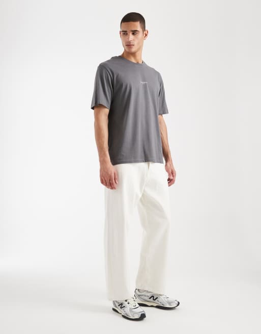 Camiseta gris extragrande con logo en la parte delantera de JJ Rebel, 2 de 5