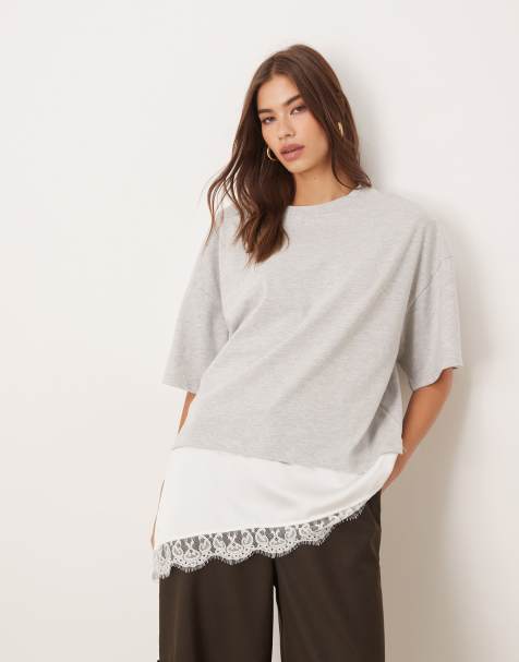 Camiseta gris jaspeado de manga corta con bajo asimétrico de satén y encaje de ASOS DESIGN - view 1