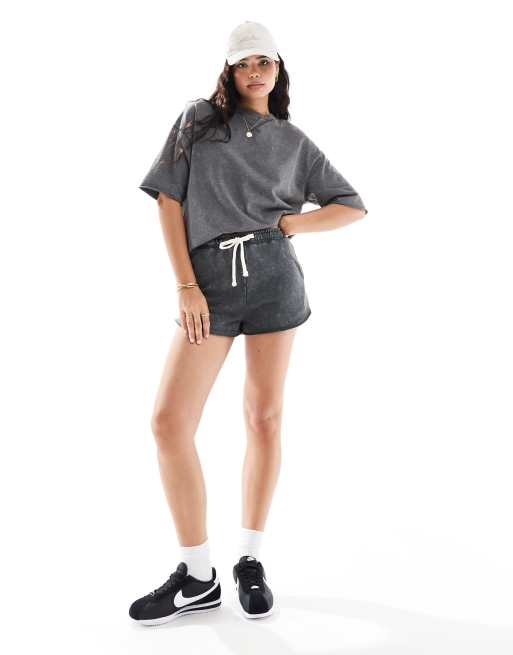 Camiseta gris oscuro con cuello redondo de Pimkie (parte de un conjunto), 2 de 4