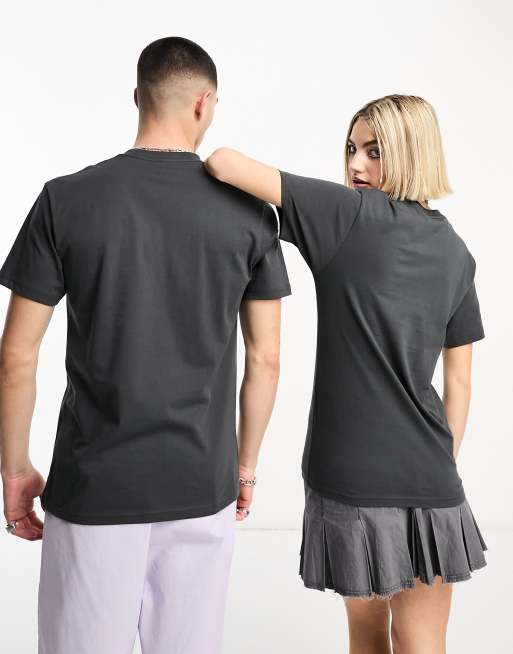 Camiseta gris oscuro unisex con logo en el lado izquierdo del pecho de Vans, 4 de 4