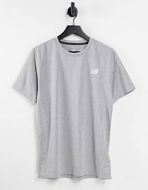 Hombre Tops | Camiseta gris Tenacity de New Balance - KR03708