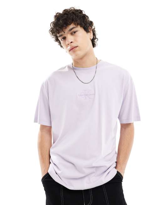 Camiseta lila pastel con monograma de Calvin Klein Jeans