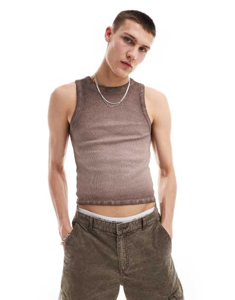 Camiseta marrón ajustada sin mangas con lavado desgastado y estampado de tatuaje de punto gofrado para festivales de COLLUSION - view 1