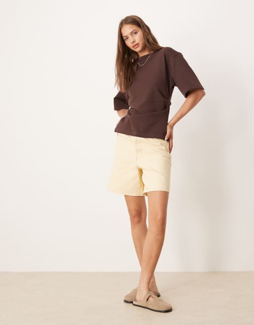 Camiseta marrón chocolate con cintura estilo corsé de tejido entrelazado de ASOS DESIGN, 4 de 4
