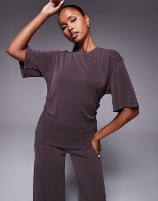 Camiseta marrón con cintura tipo corsé de ASOS DESIGN (parte de un conjunto)