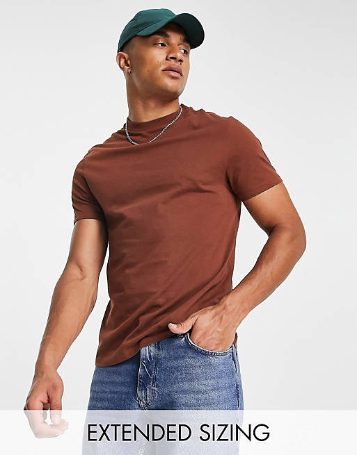 Hombre Other | Camiseta marrón con cuello redondo de ASOS DESIGN - CD64737