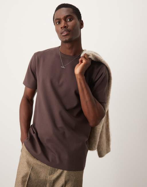 Camiseta marrón con cuello redondo de tejido entrelazado de 300 g/m2 premium de ASOS DESIGN