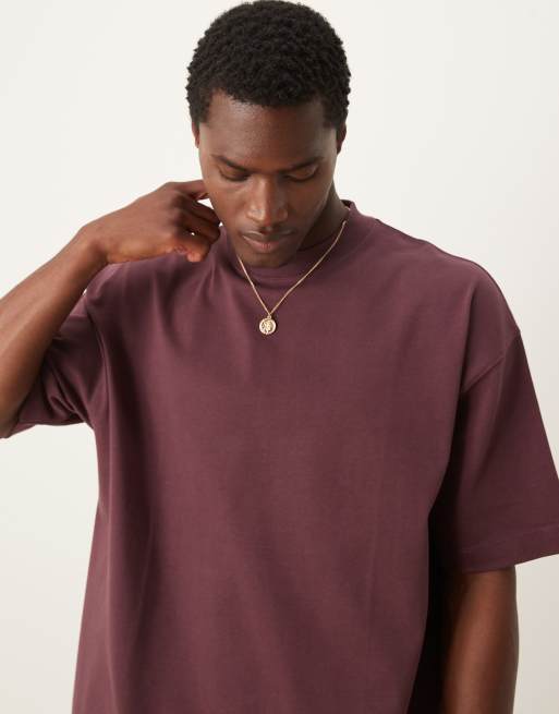 Camiseta marrón extragrande con cuello alto de tejido grueso premium de 300 g/m2 de ASOS DESIGN