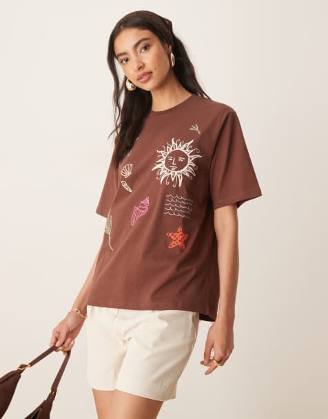 Camiseta marrón extragrande con estampado gráfico de soles bordados de ASOS DESIGN - view 1