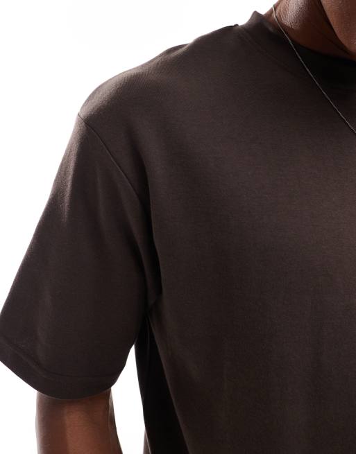Camiseta marrón extragrande de tejido grueso de Selected Homme, 3 de 4