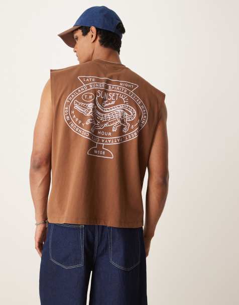 Camiseta marrón extragrande sin mangas con estampado gráfico de ciudad en la espalda de ASOS DESIGN - view 1
