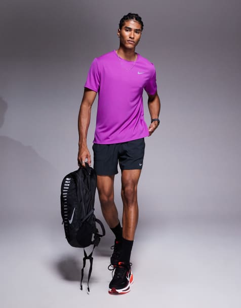 Camiseta morada Miler Dri-FIT de Nike Running - view 1