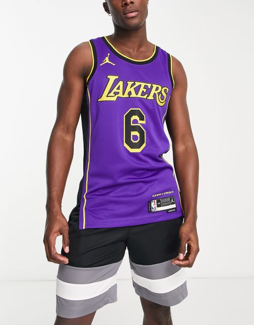 Camiseta morada sin mangas de LeBron James de los LA Lakers de la