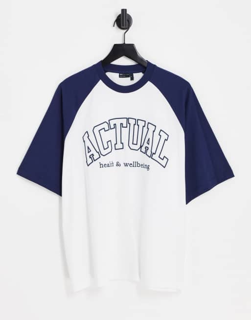 Camiseta multicolor extragrande con bordado del logo en el pecho de ASOS Actual