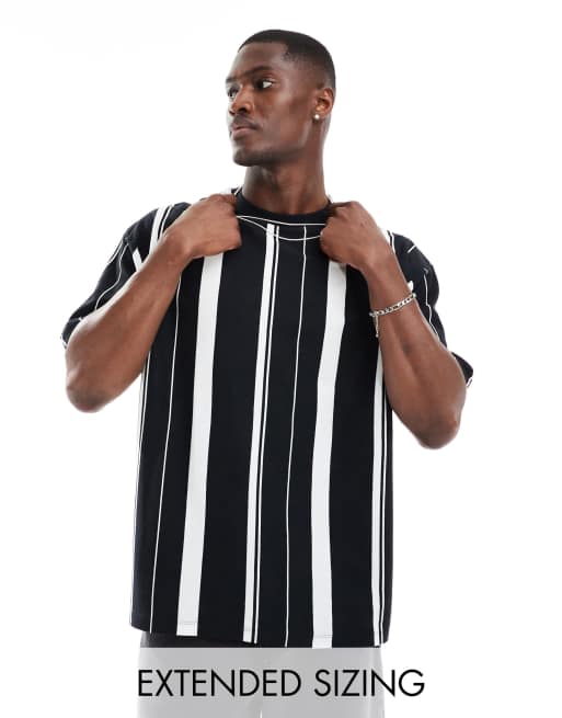 Camiseta negra a rayas blancas de corte extragrande de ASOS DESIGN