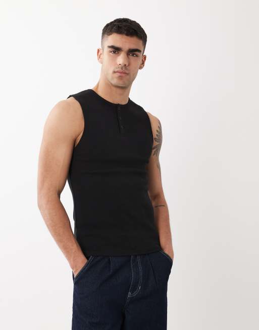 Camiseta negra ajustada sin mangas con cuello panadero de canalé de ASOS DESIGN, 3 de 5