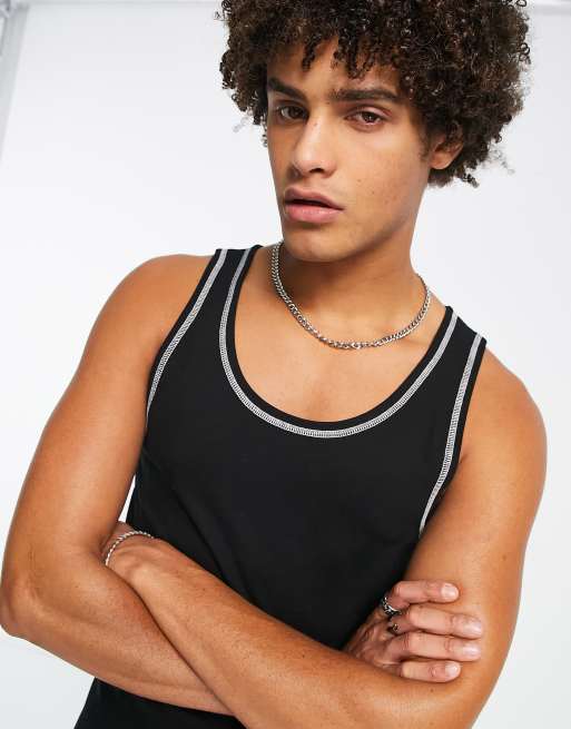 Camiseta negra ajustada sin mangas con pespuntes en contraste de canalé de ASOS DESIGN , 3 de 4