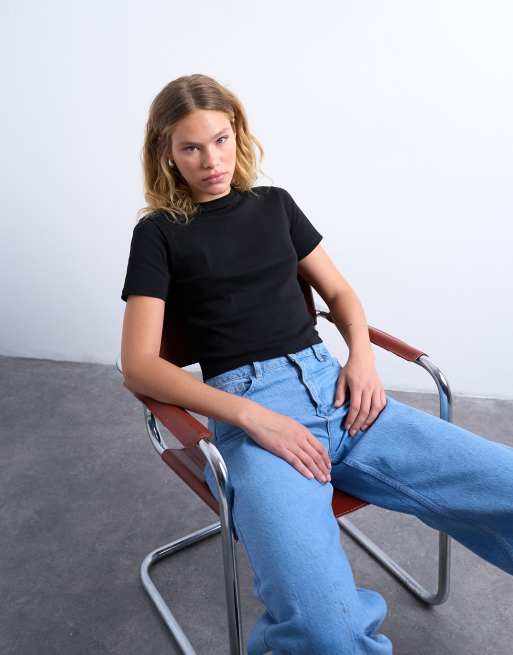Camiseta negra básica con diseño encogido de Topshop, 4 de 4