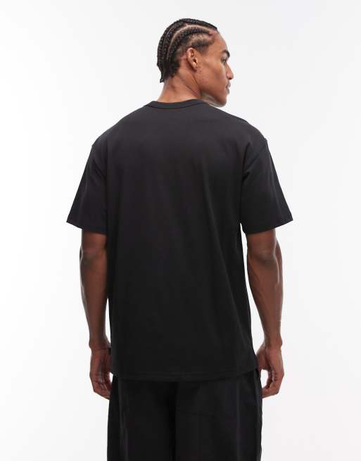 Camiseta negra básica de Nike Premium Essentials, 3 de 5