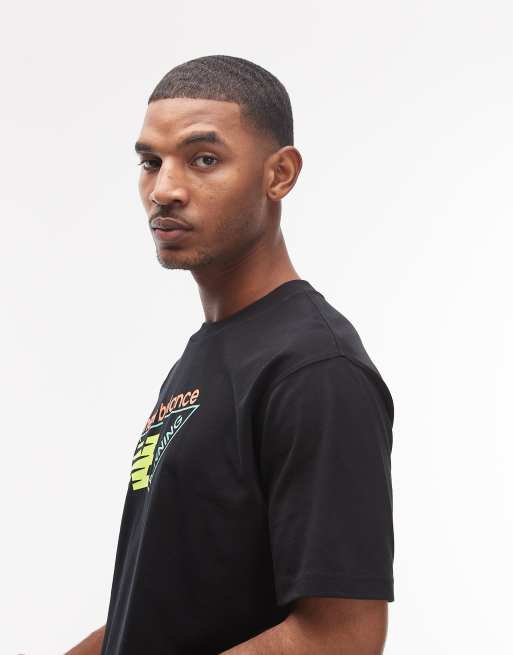 Camiseta negra clásica con logo triple de New Balance, 4 de 5