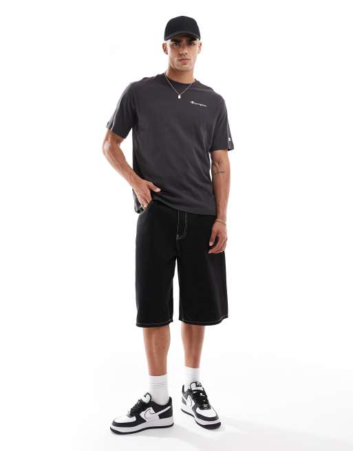Camiseta negra con cuello redondo de Champion