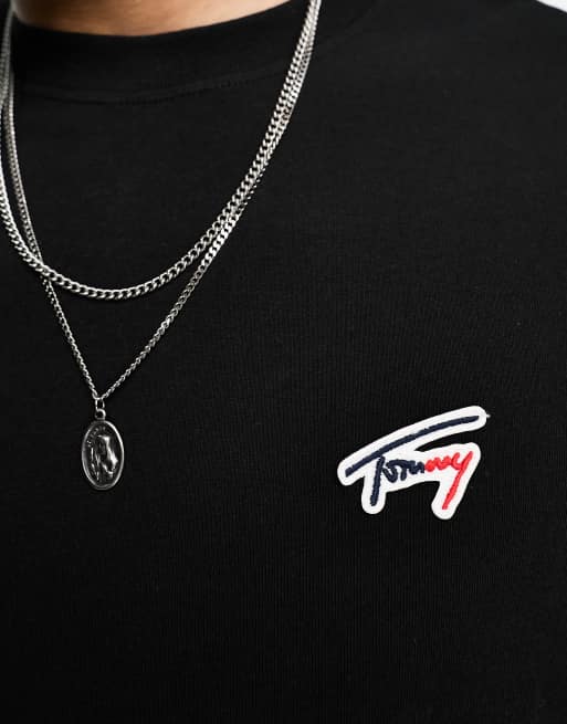 Camiseta negra con detalle de firma de Tommy Jeans, 3 de 4
