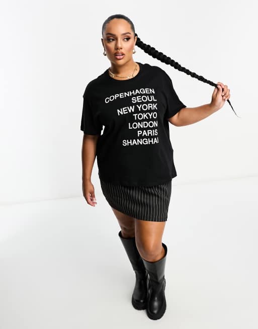 Camiseta negra con diseño de ciudades de Noisy May Curve, 4 de 4