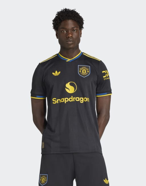 Camiseta negra con diseño de la tercera equipación del Manchester United de la temporada 25/26 Authentic de adidas Performance