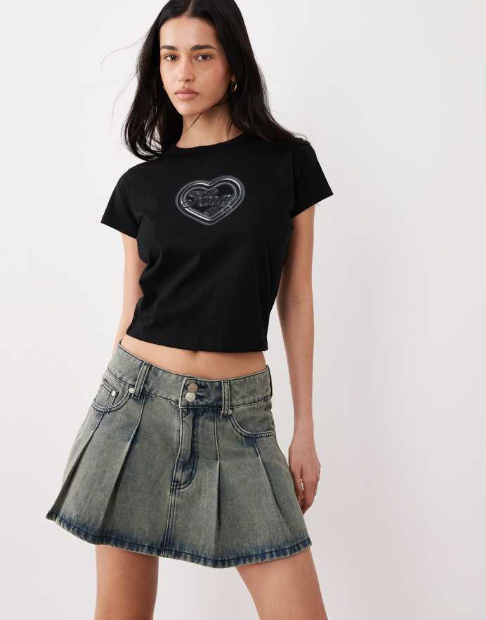 Hugo Blue Camiseta negra con diseño encogido y logo de corazón Dichroma de HUGO Black