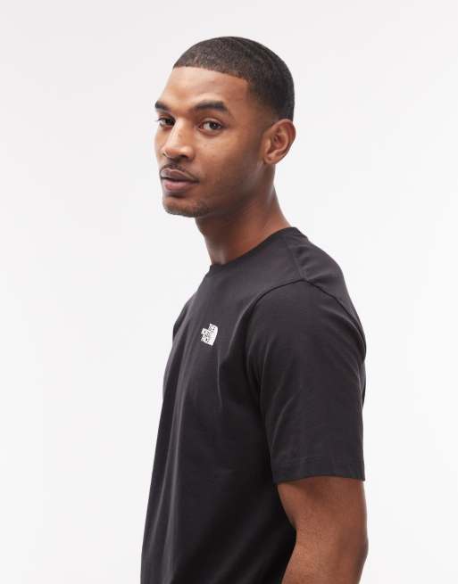 Camiseta negra con estampado en la espalda Denali de The North Face, 4 de 5