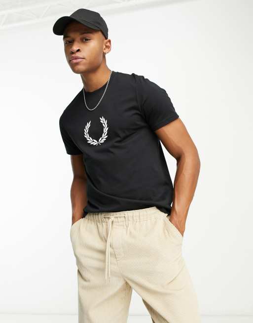 Camiseta negra con estampado gráfico de Fred Perry Laurel Wreath 
