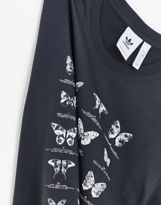 Ficticio Increíble Salto Camiseta negra con estampado gráfico de mariposas Adventure de adidas  Originals | ASOS