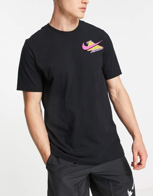 Camiseta con gráfico estilo 90 en la espalda de Nike | ASOS