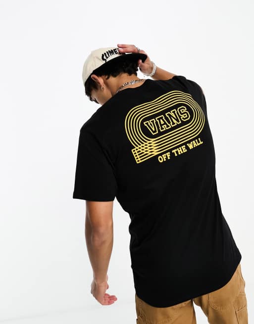 Camiseta negra con estampado trasero de pista de atletismo de Vans