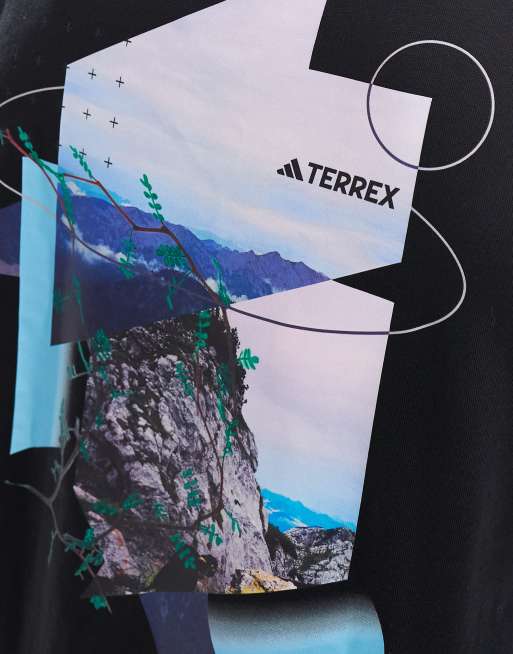 Camiseta negra con estampado trasero gráfico de adidas Terrex, 2 de 4
