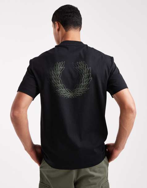 Camiseta negra con estampado trasero y logo gráfico Light Box de Fred Perry - view 1