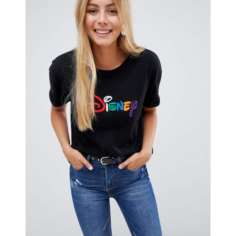 Camiseta negra con logo de de Bershka | ASOS