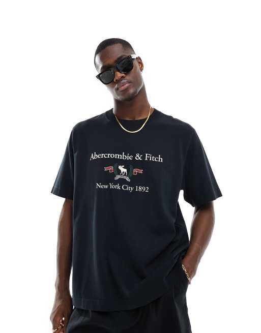 Camiseta negra con logo de escudo Heritage de Abercrombie & Fitch