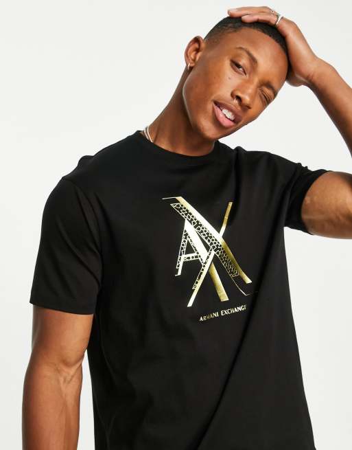 Camiseta negra con logo dorado en el centro de Armani Exchange ASOS