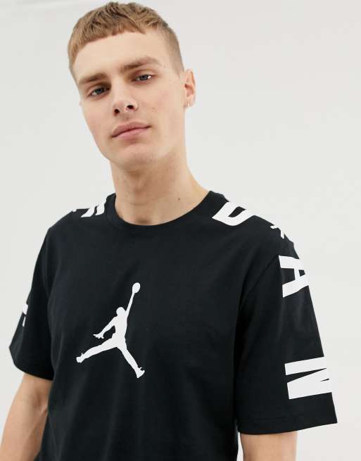 Camiseta negra con logo en el hombro Jordan Jumpan de Nike