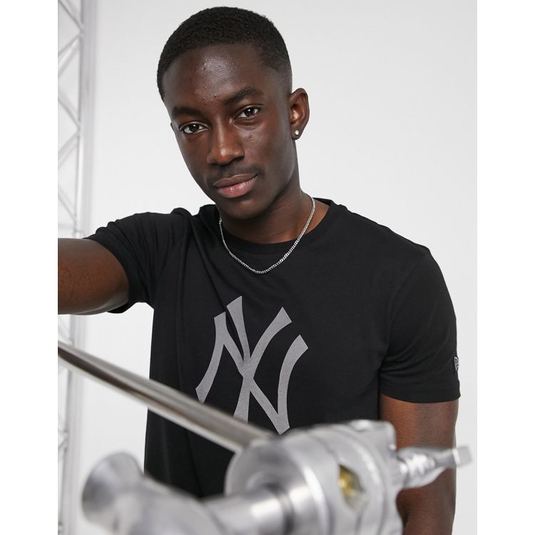 Camiseta negra con logo de los New York Yankees MLB exclusiva en ASOS de  New Era