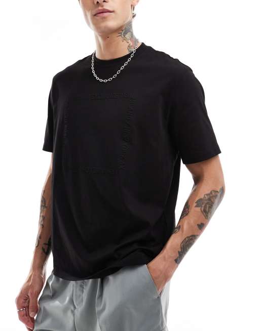 Camiseta negra con recuadro del logo de Armani Exchange