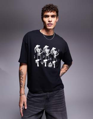 Camiseta negra de corte cuadrado extragrande con estampado en la parte delantera para Halloween de ASOS DESIGN - view 1