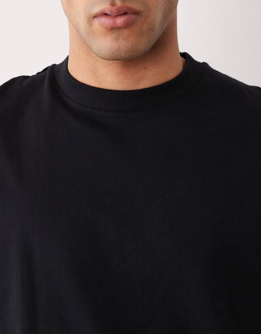 Camiseta negra de corte estándar con bajo redondeado de River Island, 3 de 5