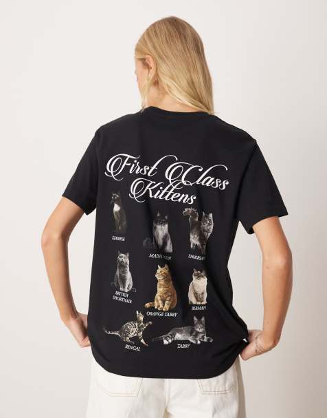 Camiseta negra de corte estándar con gráfico de gatos de ASOS DESIGN - view 1