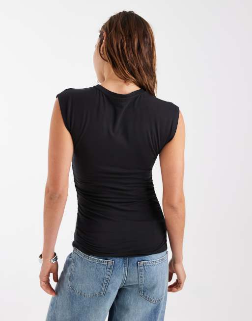 Camiseta negra de manga corta con lateral fruncido de Vero Moda, 2 de 4