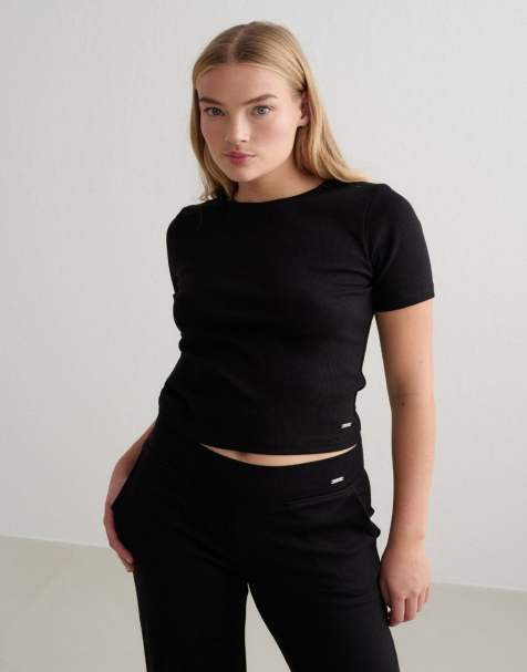 Camiseta negra de manga corta de canalé Ease de Aim'n - view 1